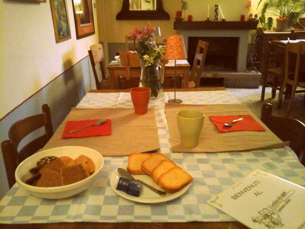 Bed and Breakfast Il Cortiletto Dei Capperi Gassino Torinese Exteriér fotografie