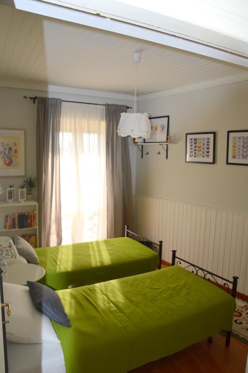 Bed and Breakfast Il Cortiletto Dei Capperi Gassino Torinese Pokoj fotografie